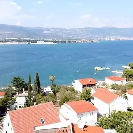 Tina Apartment Trogir