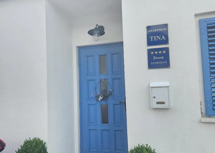 דירה Tina טרוגיר